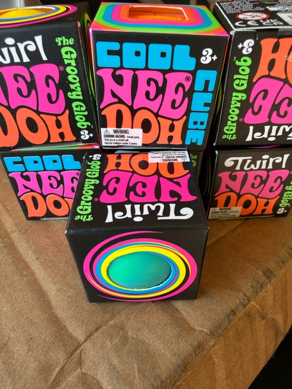 *VIRAL RARE* MINI Groovy NeeDoh blue round ball Squish!!! - Picture 2 of 6